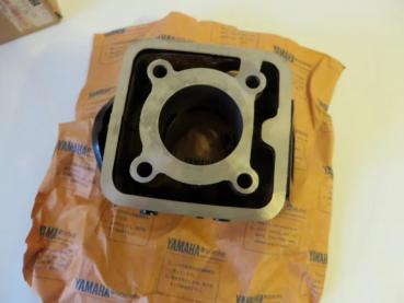 Preview: Yamaha Zylinder RD80 LCII Cylinder Original 30W-11311-09 NEU